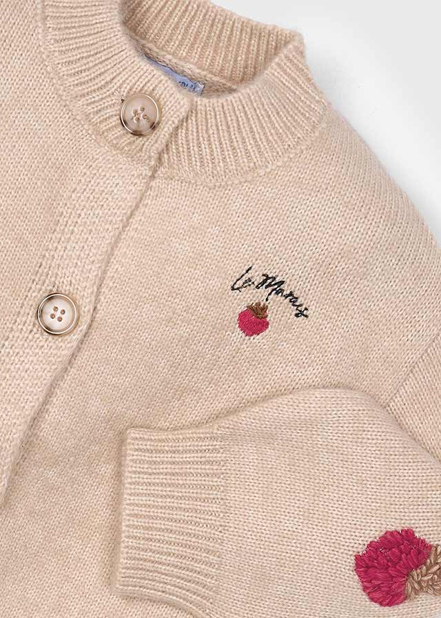 Cardigan en tricot sésame avec fraises brodées – Image 3